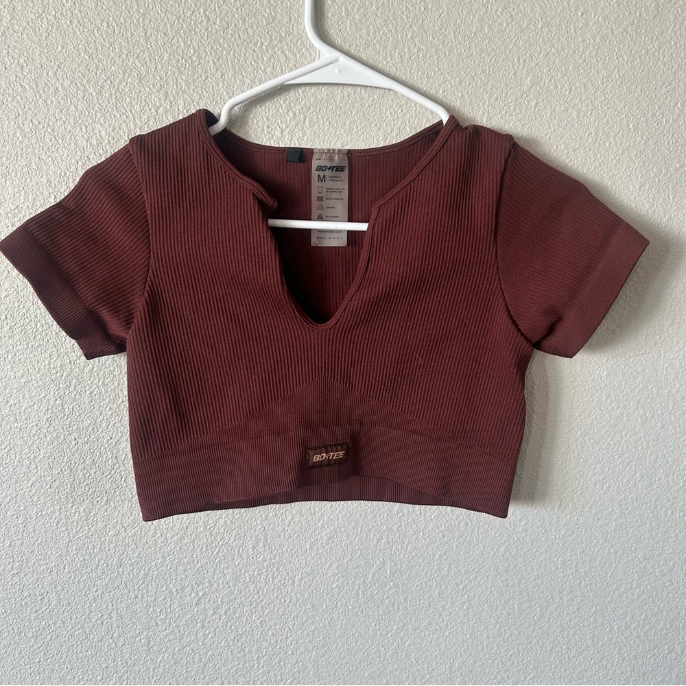Bo+Tee In Charge Ribbed Crop Top - Picture 3 of 6